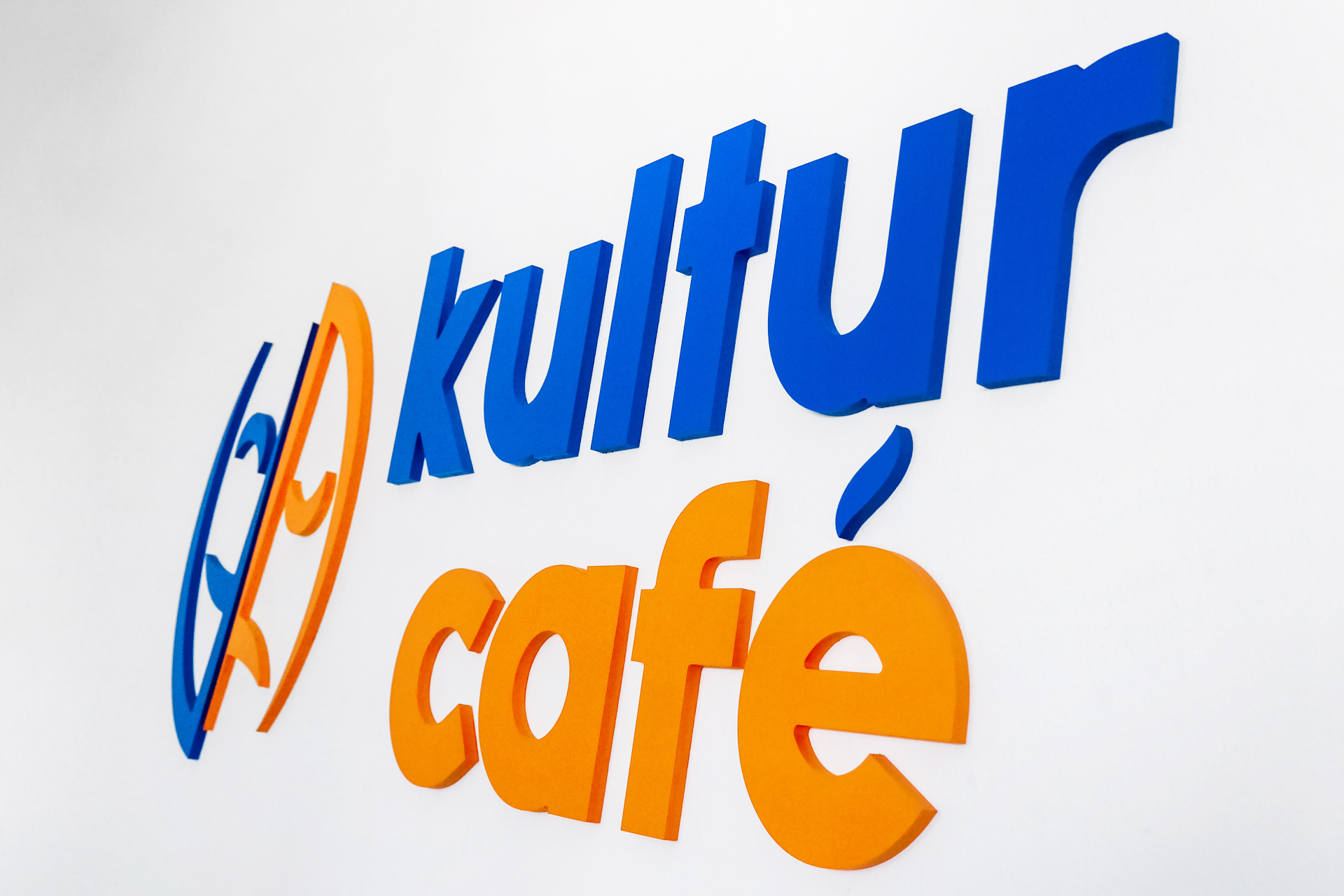Nápisy na stenu - kultur café